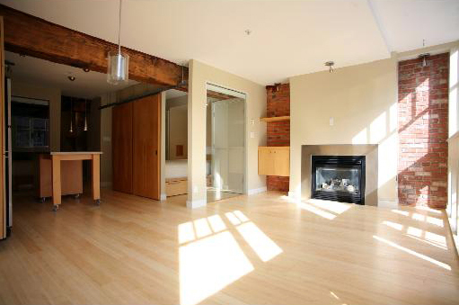 suite735-living-room1